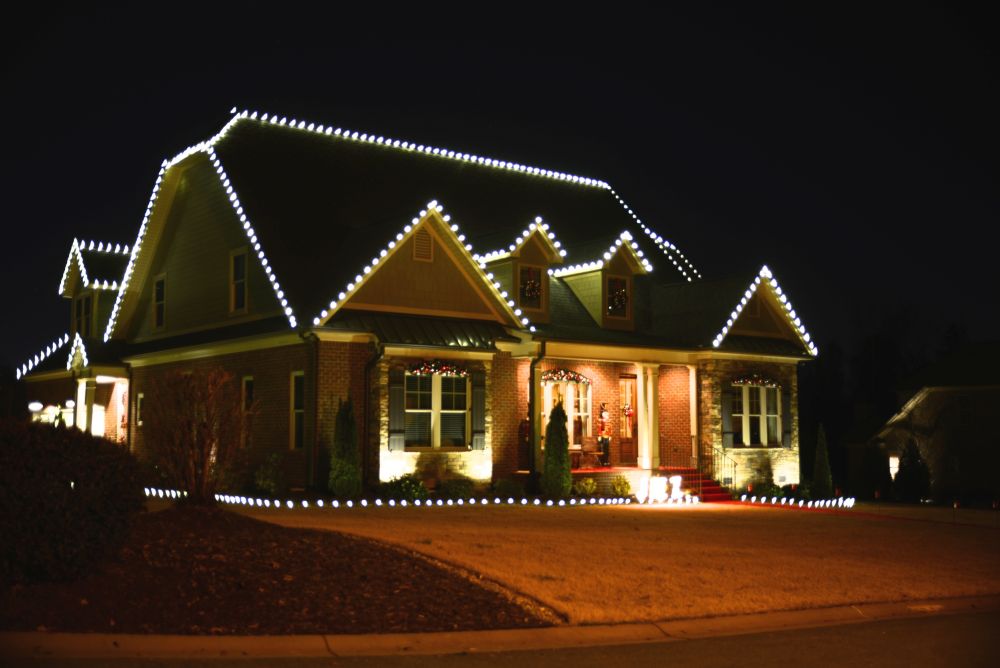 Custom Christmas Light Design & Installations