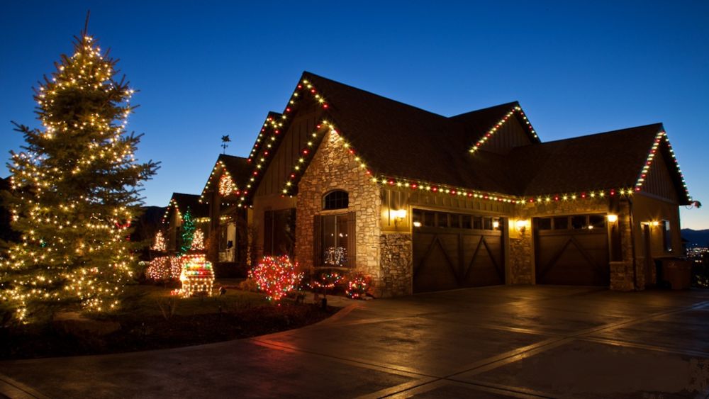 Professional Christmas Light Installation